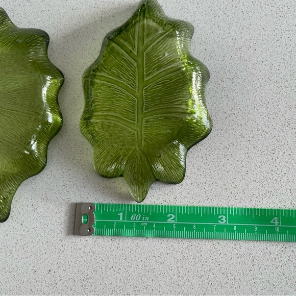 2  Vintage Glass Trinket Dishes - Picture 5 of 6